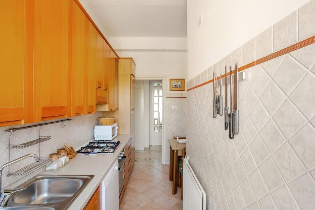 Casa Al Mare - Lido Appartement Terracina Buitenkant foto