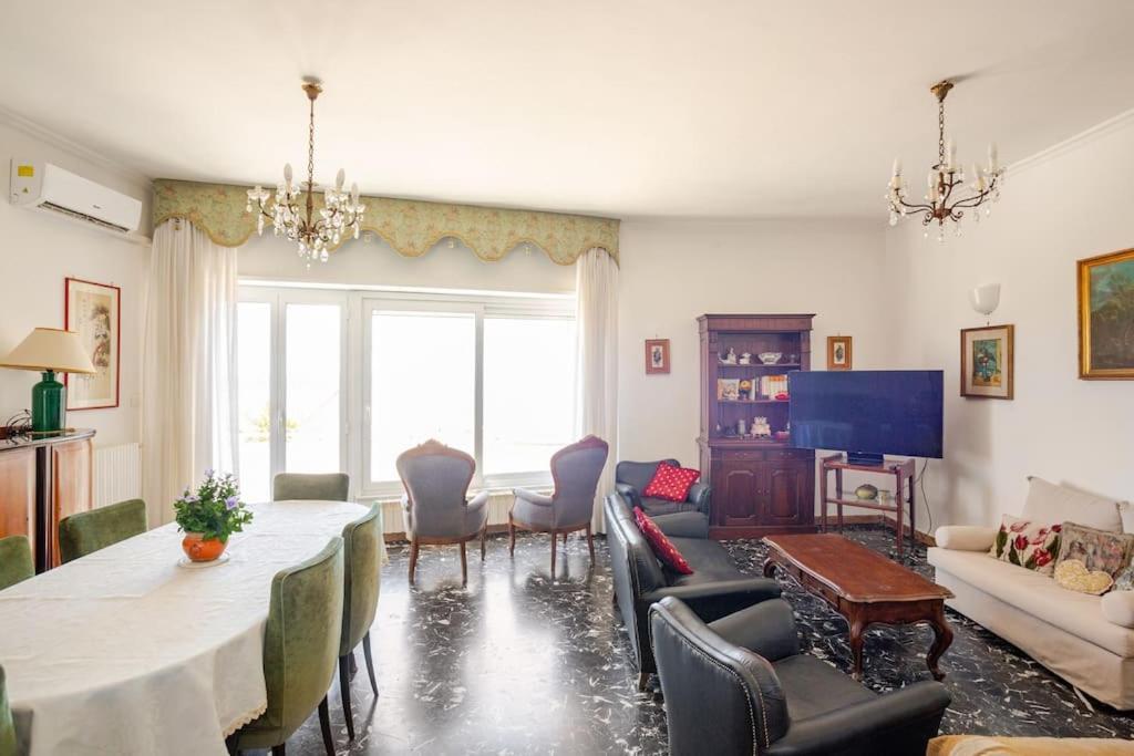 Casa Al Mare - Lido Appartement Terracina Buitenkant foto